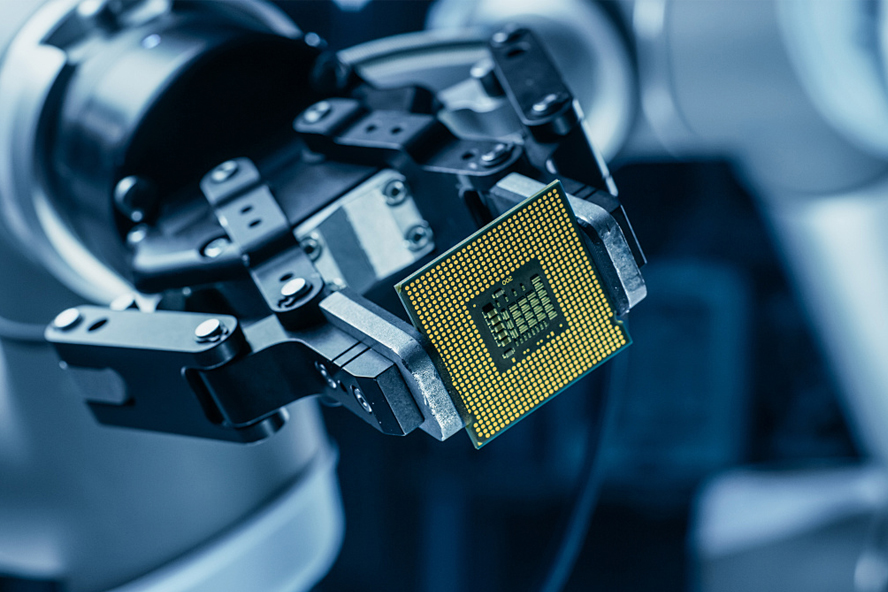 Aluminum nitride ceramic applications